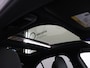 Mercedes-Benz C-klasse 180 AMG Line | Night | Panoramadak | Sfeerverlichting | Stoelverwarming | 19" lichtmetalen velgen |