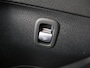 Mercedes-Benz C-klasse 180 AMG Line | Night | Panoramadak | Sfeerverlichting | Stoelverwarming | 19" lichtmetalen velgen |