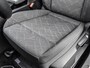 Volkswagen Golf 1.0 eTSI 110pk DSG Life · Apple/Android Car Play · ACC · Climatronic · Draadloze Telefoonlader · P-Sensoren · Garantie t/m 11-01-2028 of 100.000km