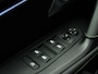 Peugeot e-2008 GT EV 50kWh 136pk | 3-Fase | Camera | Keyless Entry | Navigatie | Stoelverwarming | 3D Cockpit | Dode-hoek Bewaking