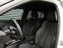 Peugeot e-2008 GT EV 50kWh 136pk | 3-Fase | Camera | Keyless Entry | Navigatie | Stoelverwarming | 3D Cockpit | Dode-hoek Bewaking