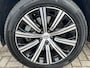 Volvo XC90 2.0 T8 392 pk Recharge AWD Inscription 7-P Panoramadak Trekhaak Luchtvering 360 Camera Harman Kardon Pilot Assist Stuur + Stoelverwarming + Koeling Nappa Leer Head Up 20 Inch + All Season Plug in Hybride NL Auto Vol Opties