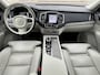 Volvo XC90 2.0 T8 392 pk Recharge AWD Inscription 7-P Panoramadak Trekhaak Luchtvering 360 Camera Harman Kardon Pilot Assist Stuur + Stoelverwarming + Koeling Nappa Leer Head Up 20 Inch + All Season Plug in Hybride NL Auto Vol Opties