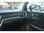 Volvo V60 2.0 D3 Momentum | Navigatie | Camera | Full LED | Stoelverwarming | NL auto!! |