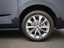 Volkswagen Multivan 1.4 eHybrid L2H1 Life | 18 inch velgen | Parkeersensoren | Achteruitrijcamera | Stoelverwarming voor | Adaptive cruise control |