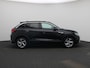 Volkswagen T-Roc 1.5 TSI R-Line 17 inch velgen | Automaat | Stoelverwarming | Trekhaak | Achteruitrijcamera | Adaptive cruise control | Apple carplay / Android auto |