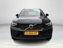 Volvo XC40 1.5 T5 Plug-in hybrid Plus Dark Elektronisch inklapbare trekhaak | Climate Control | Lederen bekleding | Stoel- en stuurverwarming | Navigatiesysteem | Harman Kardon geluidsinstallatie | Full options | 12 maanden BOVAG garantie