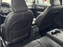 Volvo XC40 1.5 T5 Plug-in hybrid Plus Dark GEEN AFLEVERKOSTEN | Elektronisch inklapbare trekhaak | Climate Control | Lederen bekleding | Stoel- en stuurverwarming | Navigatiesysteem | Harman Kardon geluidsinstallatie | Full options | 12 maanden BOVAG garantie