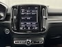 Volvo XC40 1.5 T5 Plug-in hybrid Plus Dark Elektronisch inklapbare trekhaak | Climate Control | Lederen bekleding | Stoel- en stuurverwarming | Navigatiesysteem | Harman Kardon geluidsinstallatie | Full options | 12 maanden BOVAG garantie
