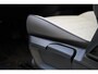 Fiat 500e La Prima 42 kWh | SoH 94% | Lederen bekleding | Navigatie | Achteruitrijcamera | Panoramadak | Adaptive cruise |