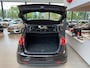 Kia Venga 1.6 !!!!CVVT X-tra,Navigatie,Climate Control,Elektrischpakket,Achteruitrijsensoren,Aux Ipod Usb Aansluiting,Radio-cd/mp 3 Speler,16 Inch Lmv