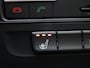 Mercedes-Benz GLA 200 Business Solution AMG | PANORAMADAK | STOELVERWARMING | KEYLESS | LED VERLICHTING | ACHTERUITRIJCAMERA |