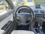 Volvo V50 1.8 Momentum | Leer | Auto. Airco | Cruise Control | Elekt. Ramen | LMV | Trekhaak | Nieuwe APK