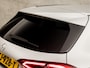Mercedes-Benz A-klasse 200 AMG Sport 164Pk Automaat (APPLE CARPLAY, GROOT NAVI, LEDER/ALCANTARA, STOELVERWARMING, SPORTSTOELEN, WIDESCREEN, CAMERA, GETINT GLAS, NIEUWE APK, NIEUWSTAAT)
