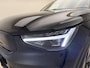 Volvo EX40 Extended Range Ultra Black Edition / Pixel Koplampen / 360 Camera / Nubuck / H&K Audio / 20'' / Stoel + Stuurw. Verwarming / Panoramadak / Elektr. Achterklep /
