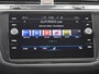 Volkswagen Tiguan 1.4 TSI eHybrid 245pk | Head up display | Stoelverwarming l Extra getinte ramen | Adaptief cruise control | Led koplampen | Keyless | Stuur + stoelverwarming | 17"LMV
