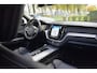 Volvo XC60 2.0 T8 Twin Engine AWD R-Design |PANO|LUCHTVERING|