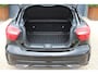 Mercedes-Benz A-klasse A200 AMG Line | Keyless | Distronic Plus | LED | CarPlay Android | | Camera | Airco | Bluetooth | Dodehoek assistent | Navi | LMV18'' Zeer nette auto
