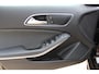 Mercedes-Benz A-klasse A200 AMG Line | Keyless | Distronic Plus | LED | CarPlay Android | | Camera | Airco | Bluetooth | Dodehoek assistent | Navi | LMV18'' Zeer nette auto