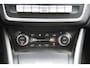 Mercedes-Benz A-klasse A200 AMG Line | Keyless | Distronic Plus | LED | CarPlay Android | | Camera | Airco | Bluetooth | Dodehoek assistent | Navi | LMV18'' Zeer nette auto