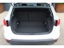 SEAT Arona 1.0 TSI | NL auto | CarPlay | Camera | Navi | Airco | Cruise | Lane assist | Front assist | Seat connect | LMV18'' Goede banden | Rijdt erg zuinig | Hoge instap | Zeer nette auto
