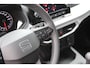 SEAT Arona 1.0 TSI | NL auto | CarPlay | Camera | Navi | Airco | Cruise | Lane assist | Front assist | Seat connect | LMV18'' Goede banden | Rijdt erg zuinig | Hoge instap | Zeer nette auto