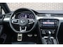 Volkswagen Passat 1.4 TSI 150pk DSG ACT Highline Business R | Leder | Panoramadak | Stoelverwarming | Elektrische Achterklep | Digital Cockpit
