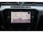 Volkswagen Passat 1.4 TSI 150pk DSG ACT Highline Business R | Leder | Panoramadak | Stoelverwarming | Elektrische Achterklep | Digital Cockpit