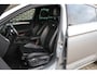 Volkswagen Passat 1.4 TSI 150pk DSG ACT Highline Business R | Leder | Panoramadak | Stoelverwarming | Elektrische Achterklep | Digital Cockpit