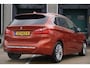 BMW 2-Serie Active Tourer 218i 140pk AUT High Executive Launch Edition | Trekhaak | Panoramadak | Stoelverwarming | Achteruitrijcamera