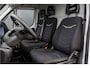IVECO Daily **35S14V 2.3 L2H2 | Automaat | Euro 6 | Cruise | Climate | 3500 KG Trekgewicht | Trekhaak**