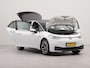 Volkswagen ID.3 First Plus 58 kWh | Apple Carplay | Navigatie | Achteruitrij camera | Parkeersensoren voor en achter | Wifi | Voorstoelen verwarmd |