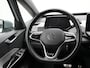 Volkswagen ID.3 First Plus 58 kWh | Apple Carplay | Navigatie | Achteruitrij camera | Parkeersensoren voor en achter | Wifi | Voorstoelen verwarmd |
