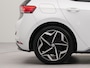 Volkswagen ID.3 First Plus 58 kWh | Apple Carplay | Navigatie | Achteruitrij camera | Parkeersensoren voor en achter | Wifi | Voorstoelen verwarmd |