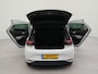Volkswagen ID.3 First Plus 58 kWh | Apple Carplay | Navigatie | Achteruitrij camera | Parkeersensoren voor en achter | Wifi | Voorstoelen verwarmd |