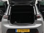 Peugeot e-208 EV Allure Allure 1 fase 50 kWh | Apple Carplay | Parkeerhulp voor en achter | Navigatie | Verwarmde voorstoelen |Achteruitrij camera |