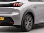 Peugeot e-208 EV Allure Allure 1 fase 50 kWh | Apple Carplay | Parkeerhulp voor en achter | Navigatie | Verwarmde voorstoelen |Achteruitrij camera |