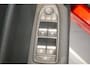 Renault Captur 1.3 TCe 130 Intens *Automaat*Parkeercamera*Parkeersensoren*Navi via Carplay* Keyless Entry*Trekhaak*Climate Control*Zeer nette auto!