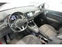 Renault Captur 1.3 TCe 130 Intens *Automaat*Parkeercamera*Parkeersensoren*Navi via Carplay* Keyless Entry*Trekhaak*Climate Control*Zeer nette auto!