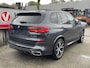 BMW X5 xDrive45e High Executive M Sport 21''/Softclose/Active Steering/Panoramadak Skylounge/Head up/Led Laser/Harman Kardon/Dodehoek/360 camera/Luchtvering/Leder + massage + memory