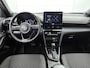 Toyota Yaris Cross 1.5 Hybrid 115 First Edition | 17" Lichtmetalen Velgen | Apple Carplay -/ Android Auto | Parkeercamera | Climate Control |