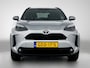 Toyota Yaris Cross 1.5 Hybrid 115 First Edition | 17" Lichtmetalen Velgen | Apple Carplay -/ Android Auto | Parkeercamera | Climate Control |