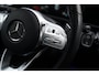Mercedes-Benz A-klasse 180 Premium Plus | AMG Pakket | Panorama | Leder/alcantara | Elektrisch verstelbare voorstoelen | LED | CAM