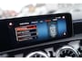 Mercedes-Benz A-klasse 180 Premium Plus | AMG Pakket | Panorama | Leder/alcantara | Elektrisch verstelbare voorstoelen | LED | CAM