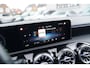 Mercedes-Benz A-klasse 180 Premium Plus | AMG Pakket | Panorama | Leder/alcantara | Elektrisch verstelbare voorstoelen | LED | CAM