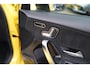 Mercedes-Benz A-klasse 180 Premium Plus | AMG Pakket | Panorama | Leder/alcantara | Elektrisch verstelbare voorstoelen | LED | CAM