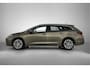 Toyota Corolla Touring Sports Hybrid 140 Dynamic | 1e Eigenaar | BTW'er | Apple Carplay / Android Auto | Camera | Facelift Model |
