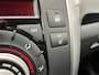 Kia Venga 1.6 CVVT X-ecutive / Airco / PDC / Stoelverwarming