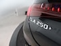 Mercedes-Benz CLA 250+ Launch Edition 85 kWh | AMG | Night | Panoramadak | 19" lichtmetalen velgen | Sfeerverlichting |