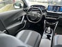 Peugeot 2008 1.2 PureTech Blue Lease Allure Carplay,Cruise